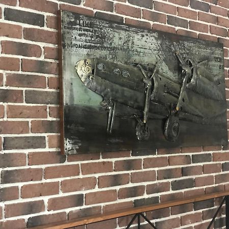 Aviator Boutique Residence Otopeni Luaran gambar