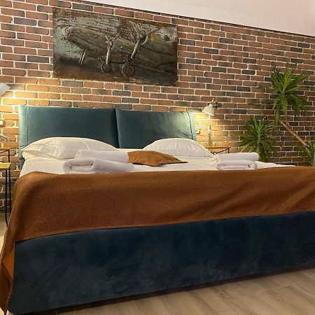 Aviator Boutique Residence Otopeni Luaran gambar