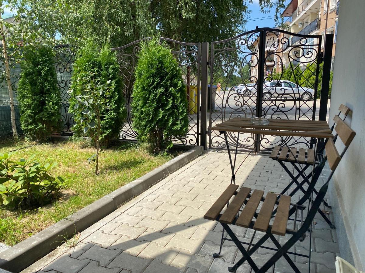 Aviator Boutique Residence Otopeni Luaran gambar